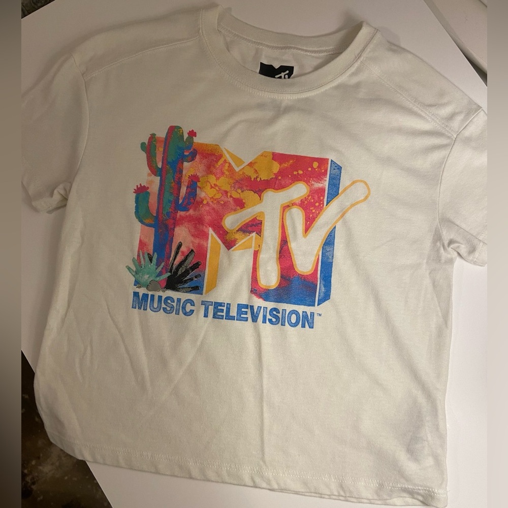 MTV Cropped Tee